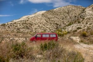 VW T4 en el desierto de los monegros